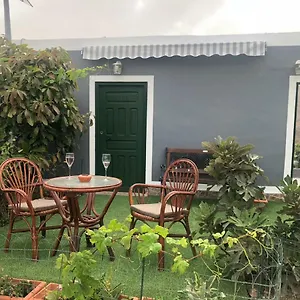 https://la-casita-de-campo.in-canary-islands.com